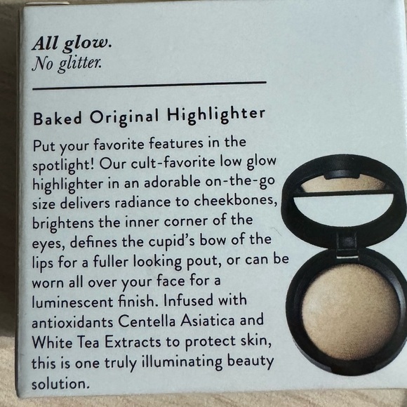 Laura Geller Baked Highlighter Natural Glow in French Vanilla Brand NEW - Picture 2 of 3